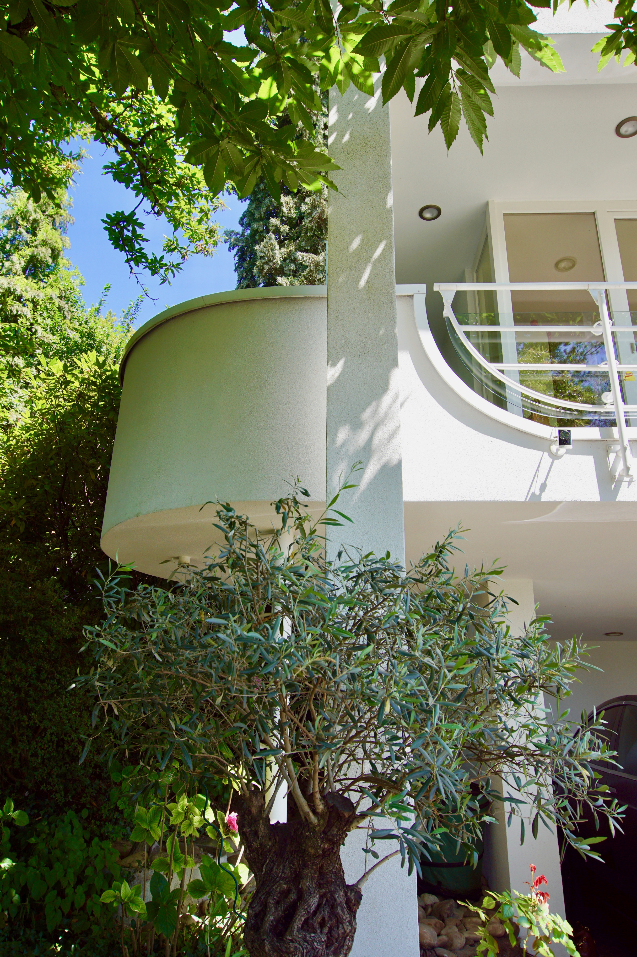 Friedrich-Lang-Str. 15