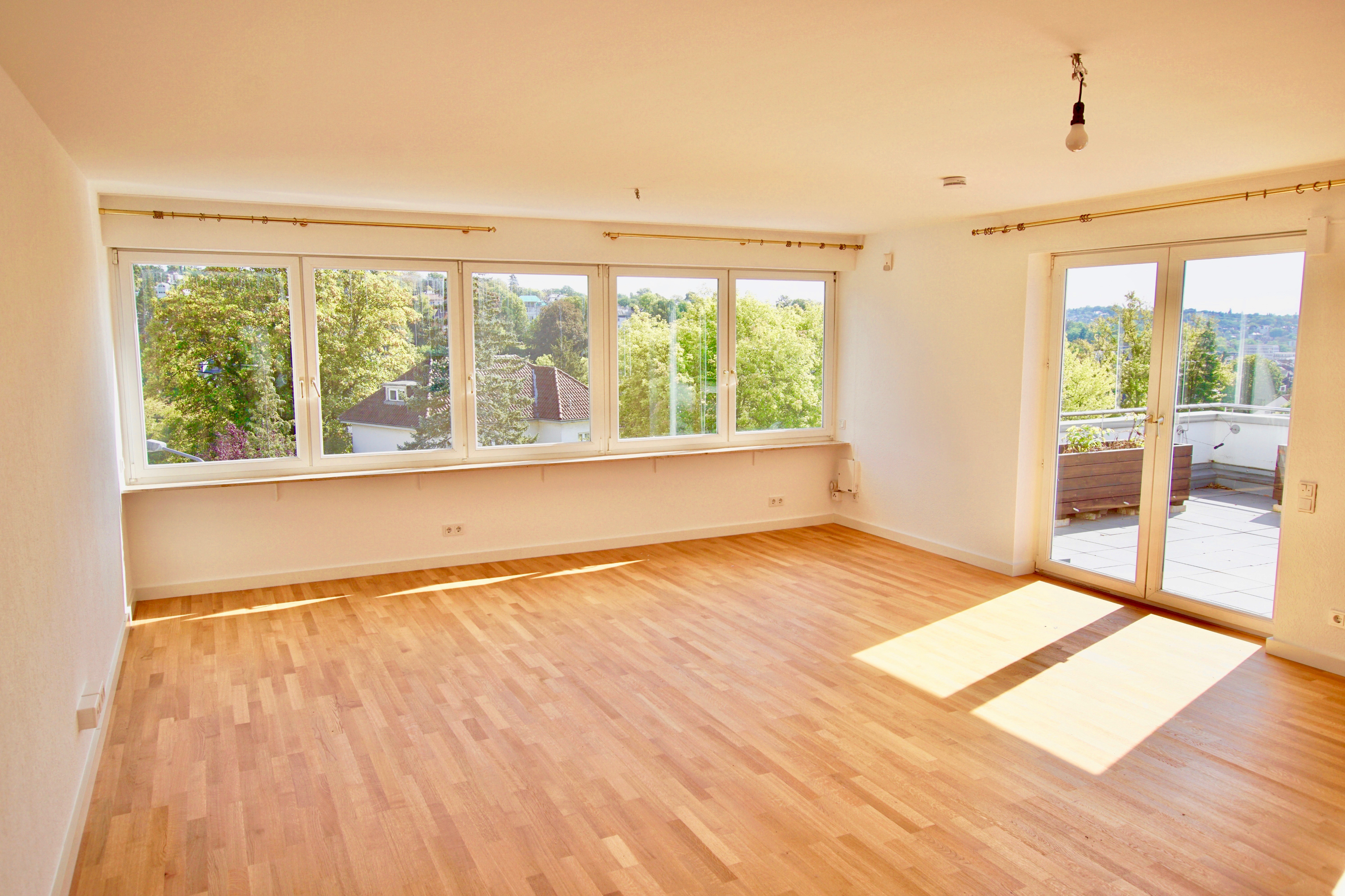 Penthouse mit wunderbarem Blick über das Nerotal 