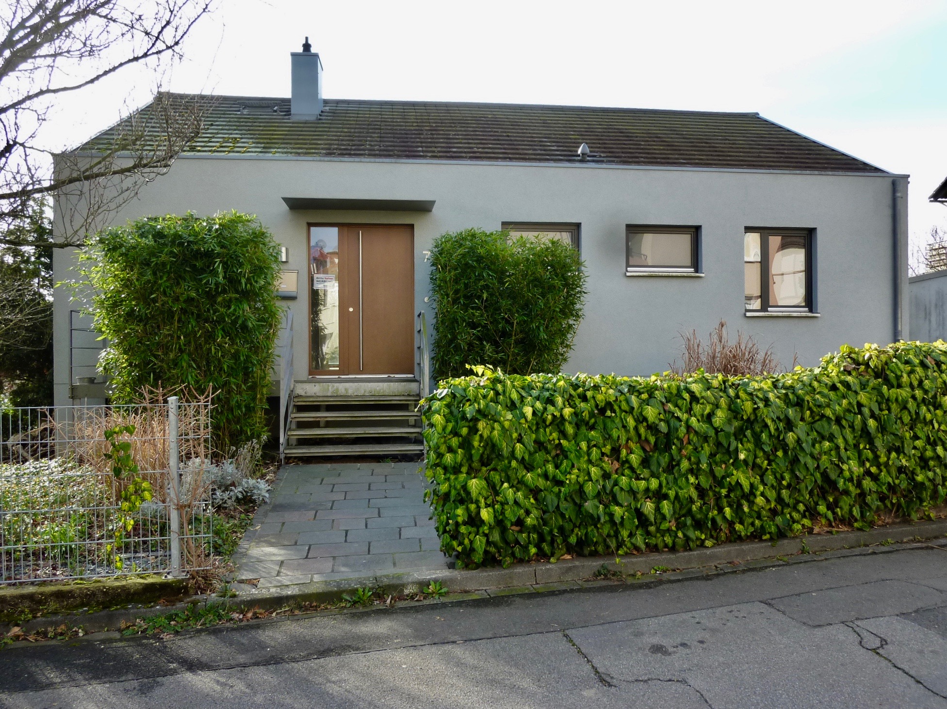 Kurt-Tucholsky-Str. 7