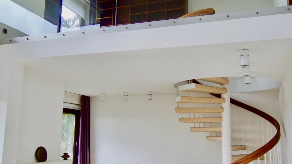 Rarität in bester Lage - Maisonette-Wohnung mit Traumblick über Wiesbaden 